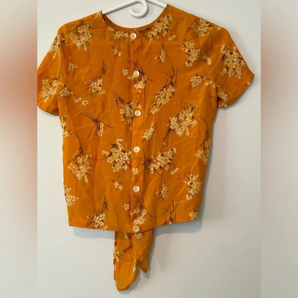 Madewell Silk Button-Back Tie Tee in Butterfly Garden XXS Orange - Picture 6 of 8
